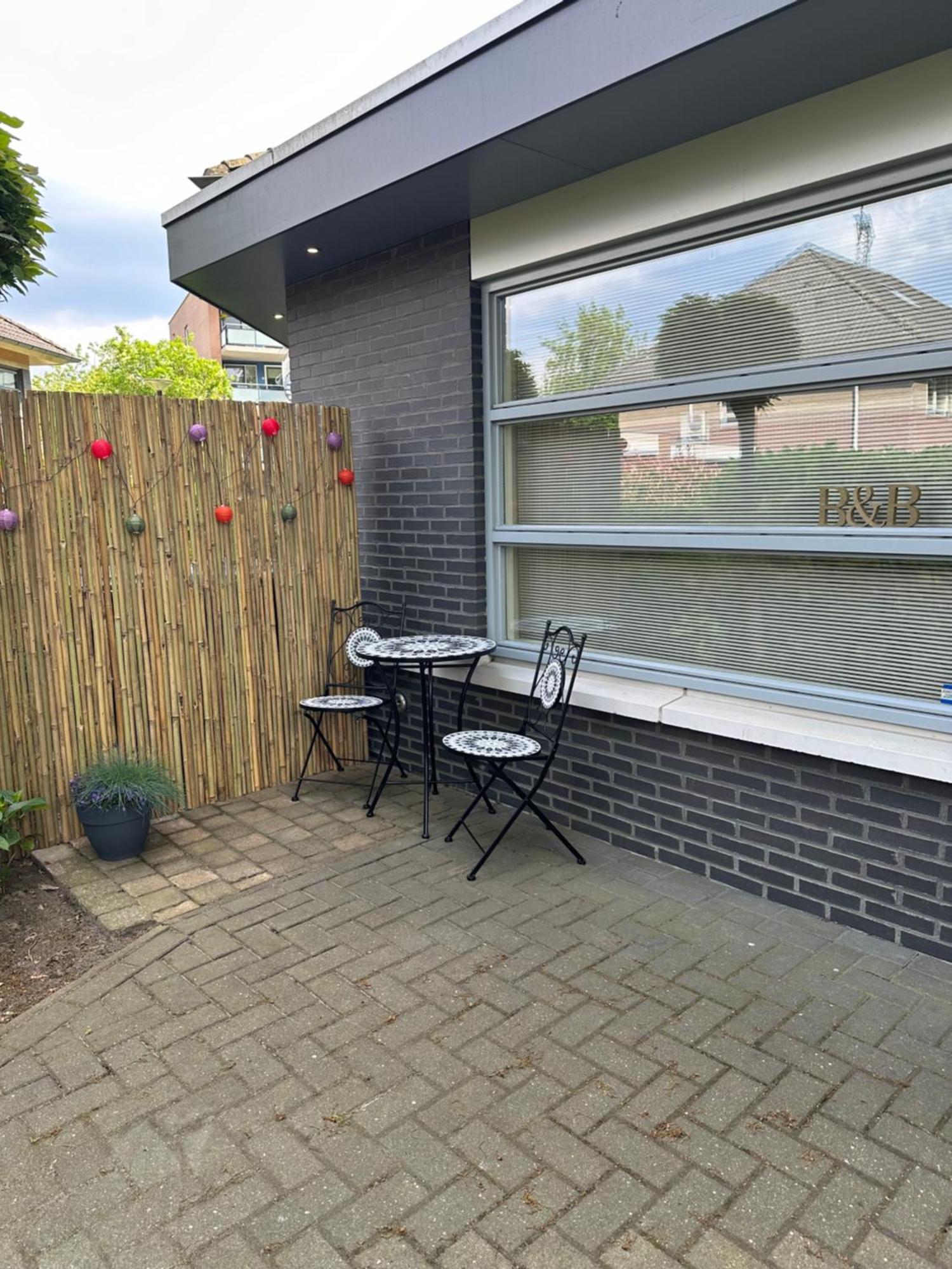 B&B Twente Енсхеде Екстериор снимка